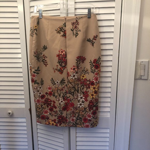 7th Avenue Design Studio New York & C, beige flowery skirt, 6 - Picture 4 of 8